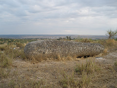 Menhir del cabezo en Alcantara